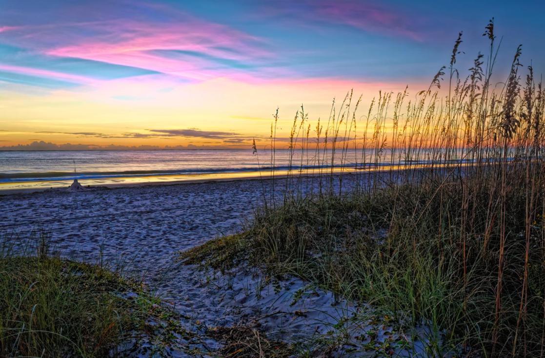 Jessamine 7, 3 Bedrooms, Walk To Beach, Sleeps 8 ヒルトンヘッドアイランド エクステリア 写真