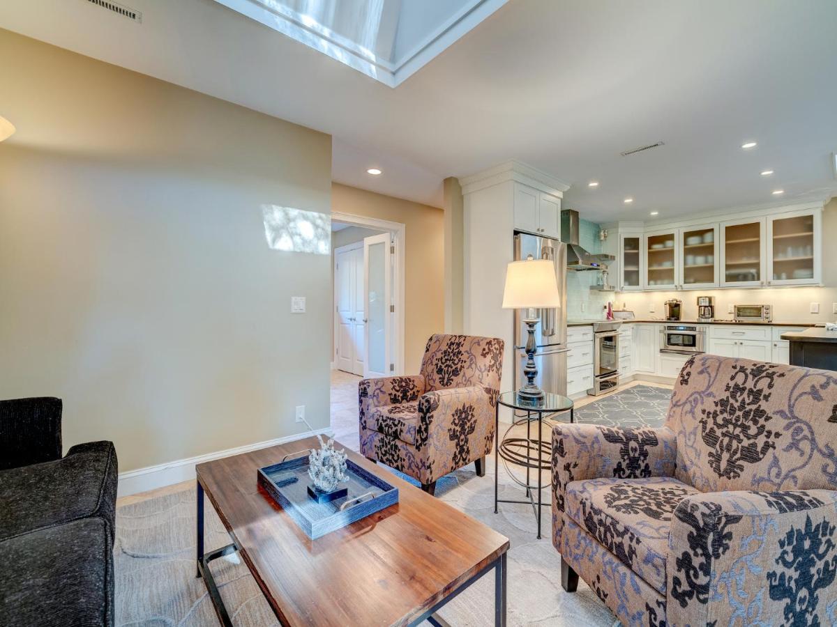 Jessamine 7, 3 Bedrooms, Walk To Beach, Sleeps 8 ヒルトンヘッドアイランド エクステリア 写真