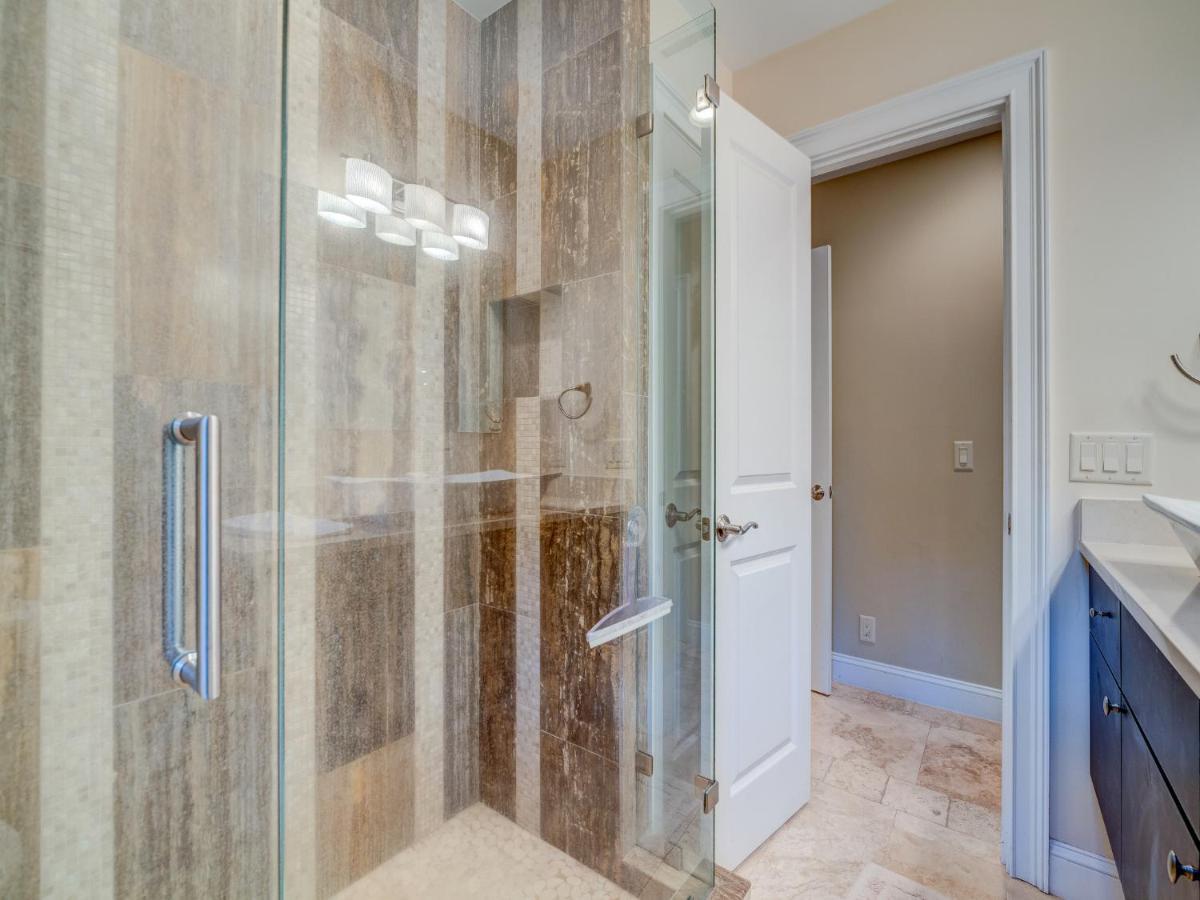 Jessamine 7, 3 Bedrooms, Walk To Beach, Sleeps 8 ヒルトンヘッドアイランド エクステリア 写真