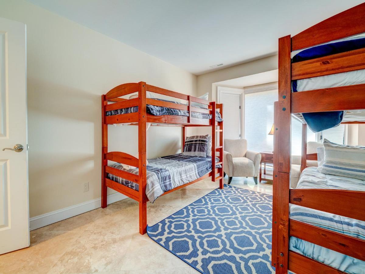 Jessamine 7, 3 Bedrooms, Walk To Beach, Sleeps 8 ヒルトンヘッドアイランド エクステリア 写真